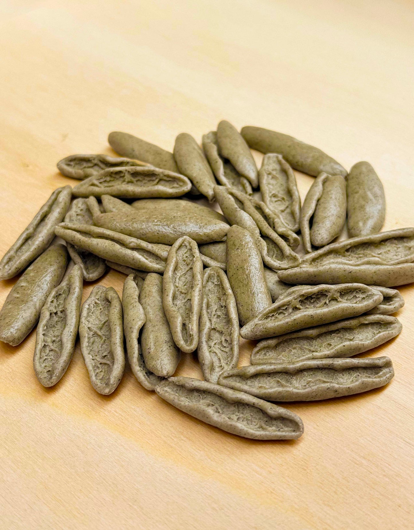 Capunti with burnt wheat